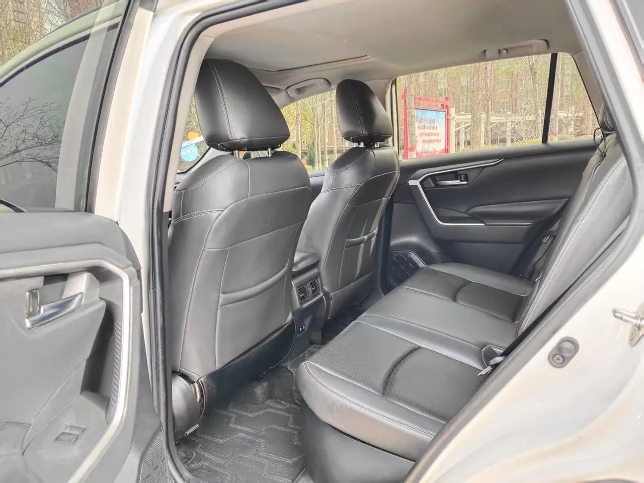 Toyota 2020 RAV4 Rongfang Double Engine 2.5 Stepless Four-wheel Drive Elite PLUS Automatic Gear 7