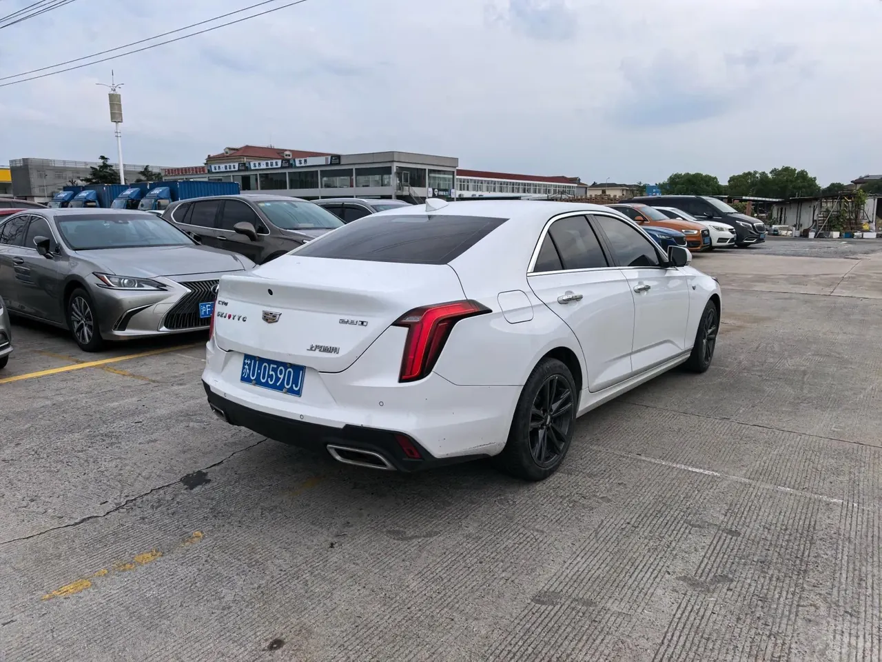Cadillac 2022 CT4 2.0T 28T luxury automatic gear 6