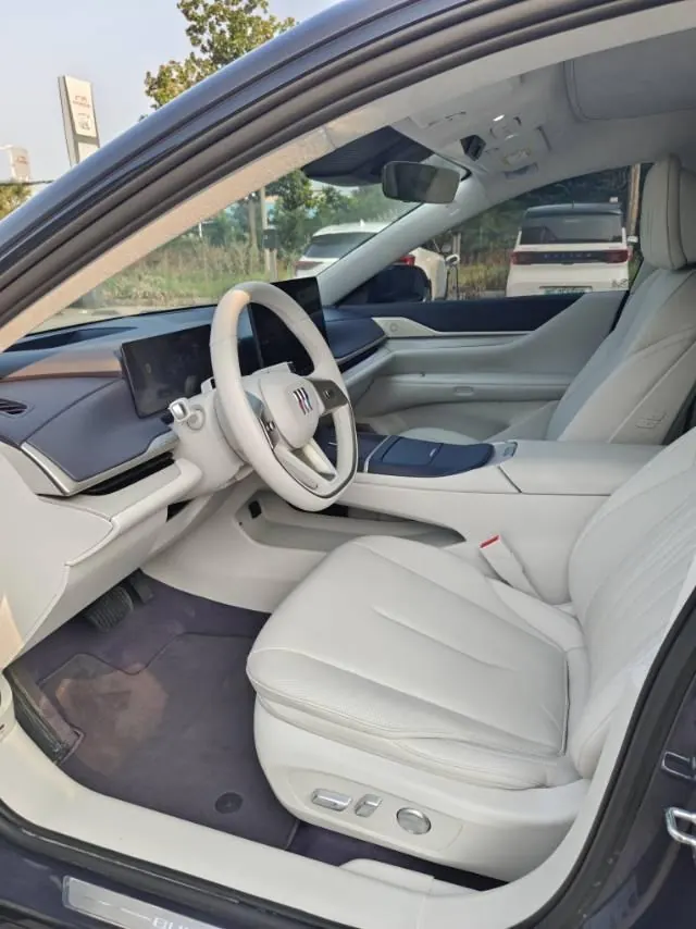 Buick 2026 to the border L7 Avia automatic gear 6