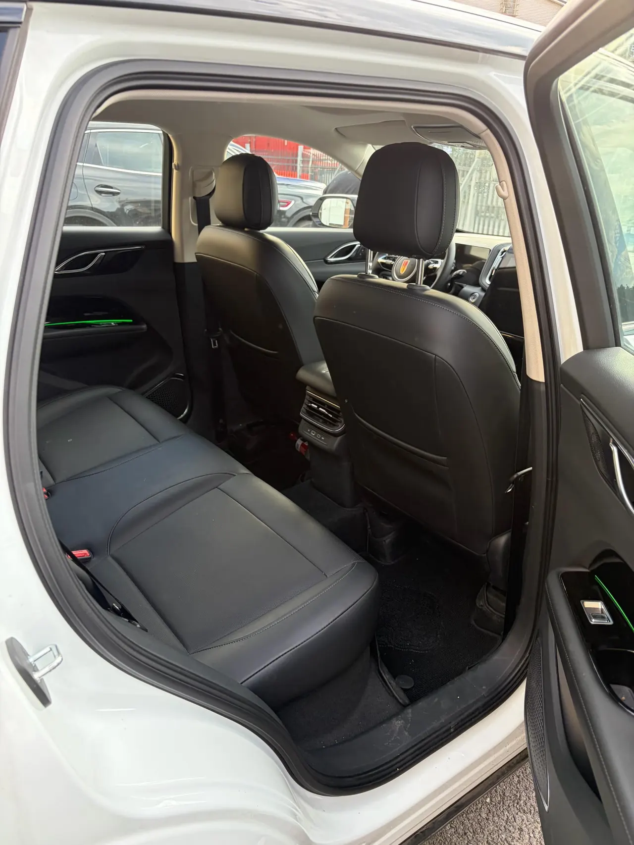 HongQi 2024 HS3 PHEV 1.5T 115km Strong Edition Automatic Gear 7