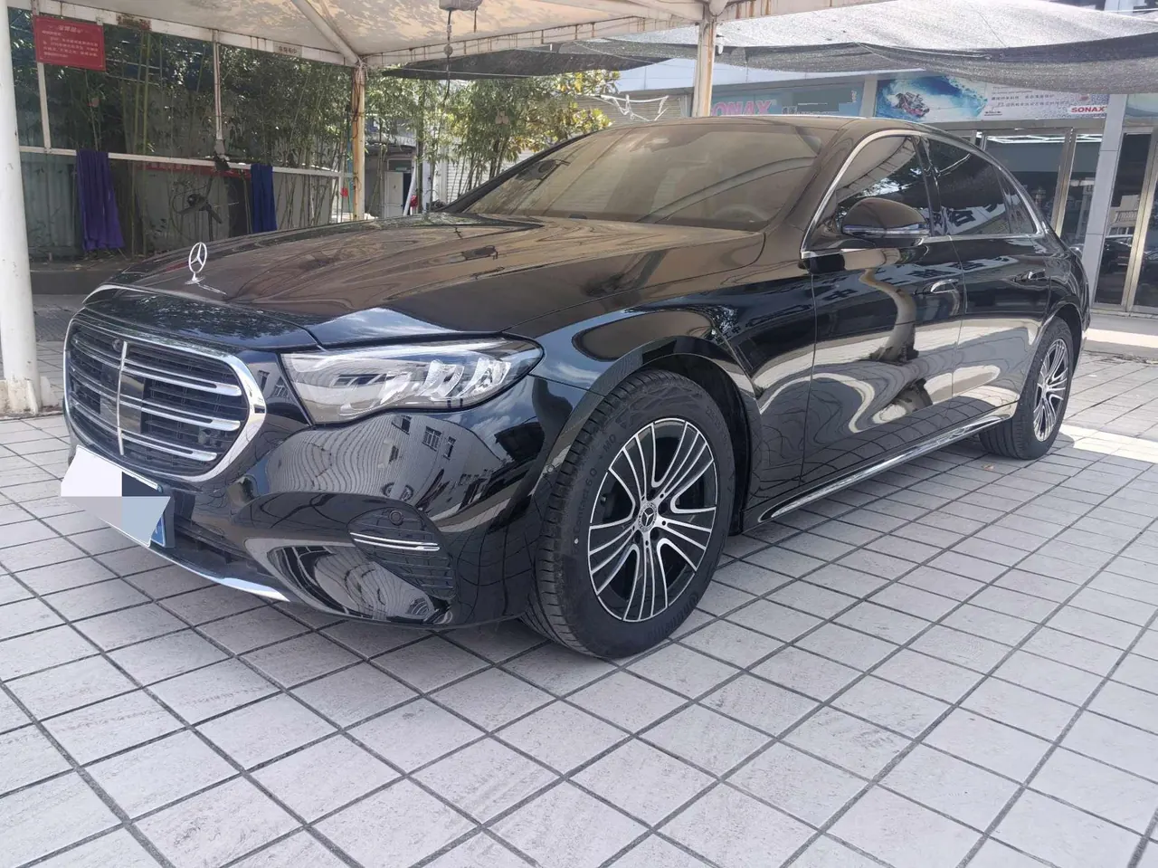 Mercedes Benz E Class 2025 E 260 L 48V 2.0T Sports Automatic - View 1