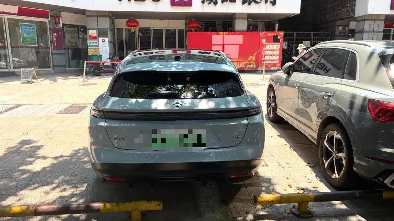 NIO 2024 ET5T 75kWh Touring automatic 3