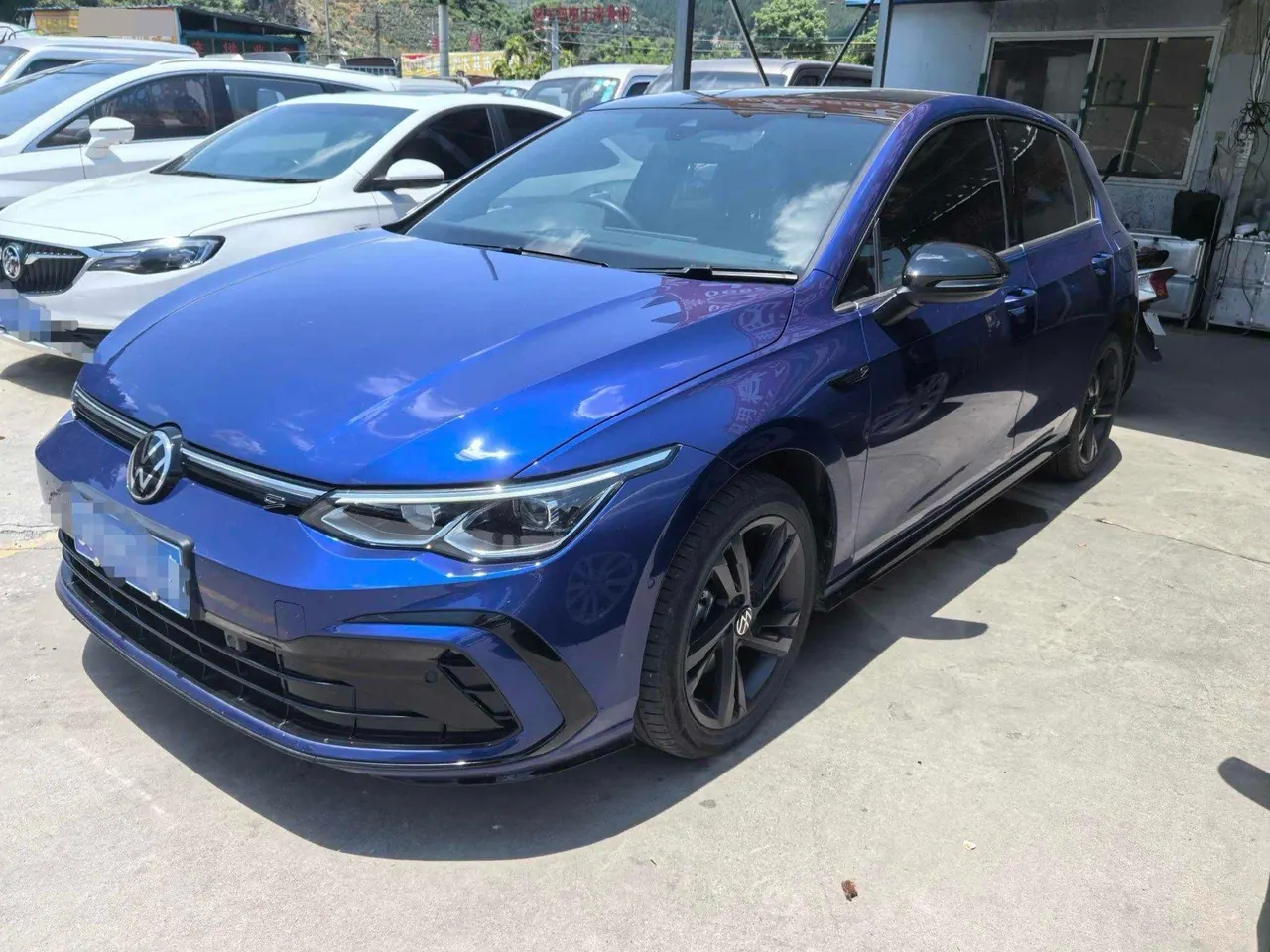 Volkswagen 2021 Golf 8 R-Line 1.4TSI 280TSI Automatic - View 1