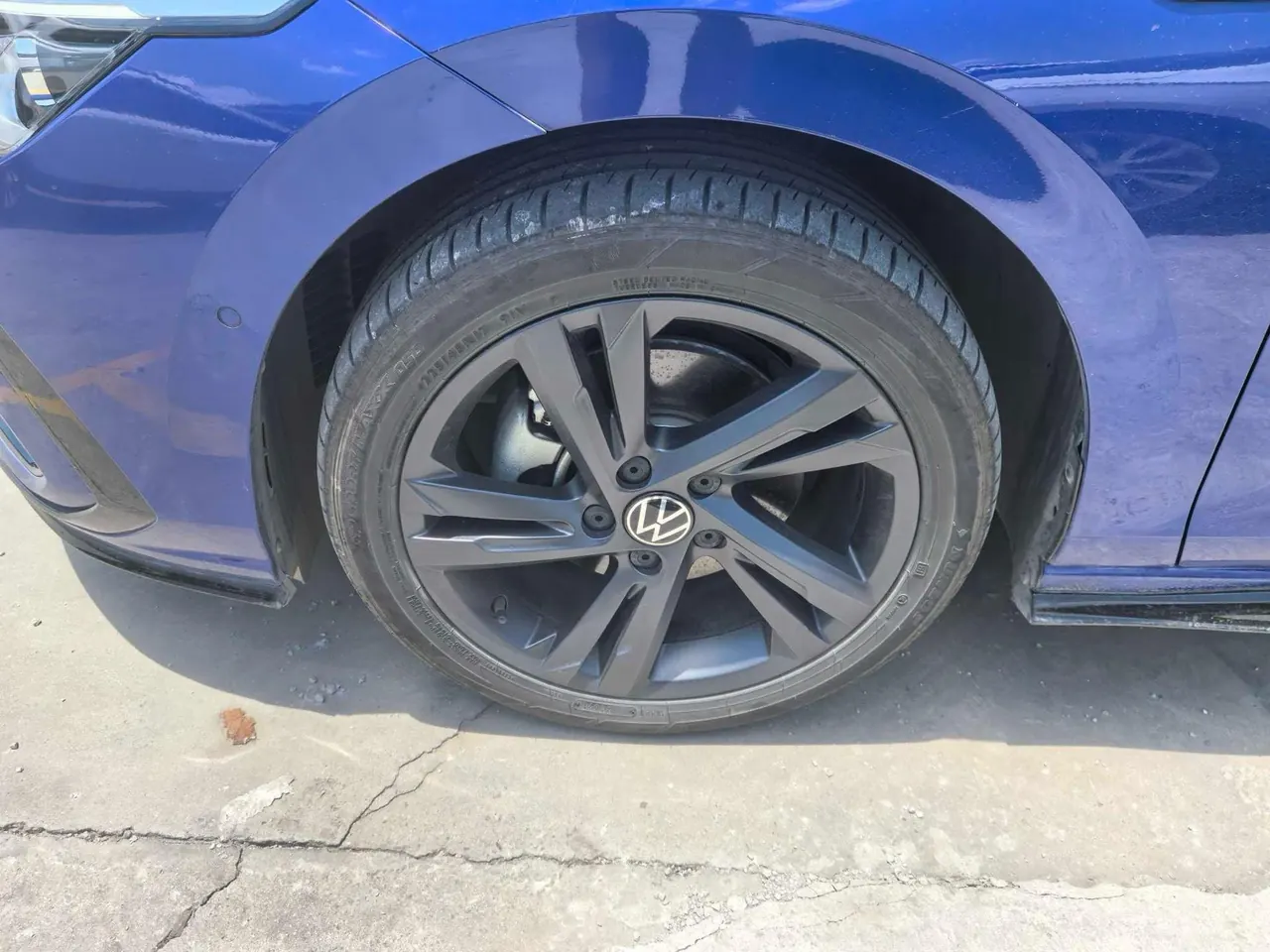 Volkswagen 2021 Golf 8 R-Line 1.4TSI 280TSI Automatic 6