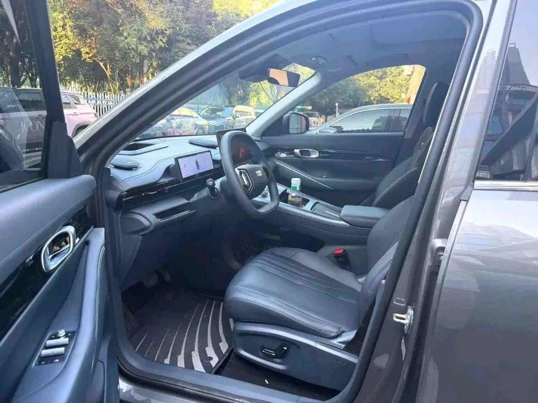 Geely Galaxy 2026 E 5 610km Discovery Edition Automatic Gear 3