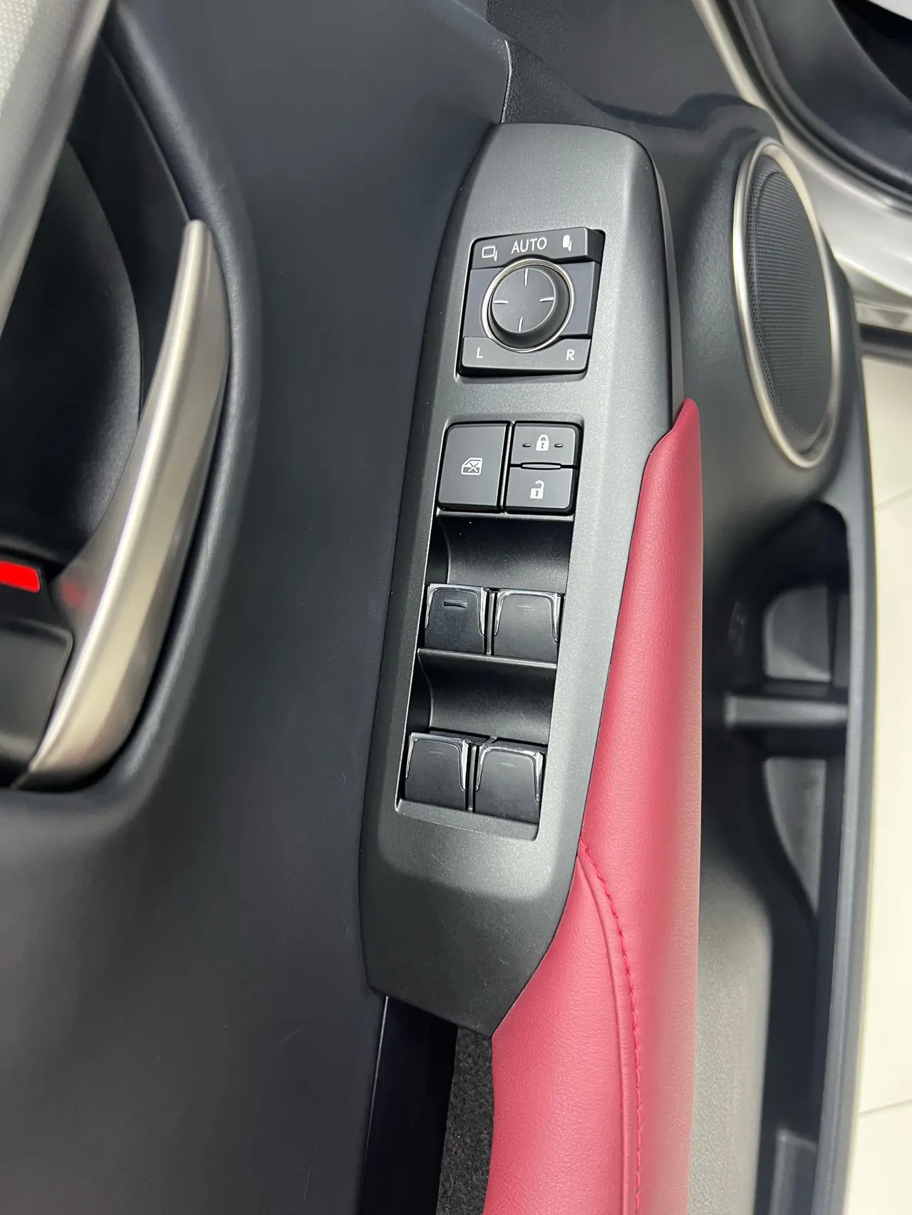 Lexus NX (Imported) 2020 NX200 2.0 Stepless Front Edition Automatic Gear 7