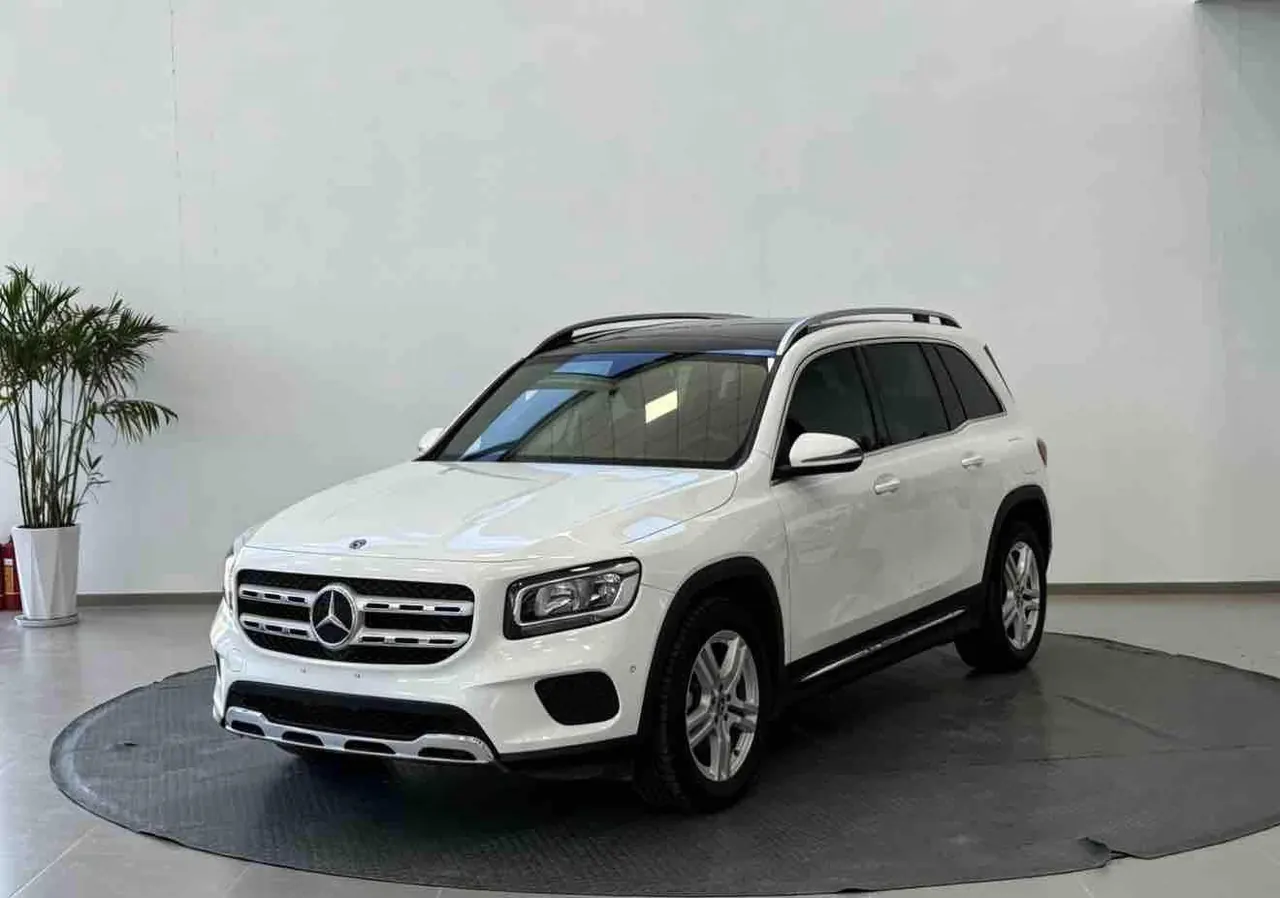 Mercedes Benz 2020 GLB 180 1.3T Fashion Automatic - View 1