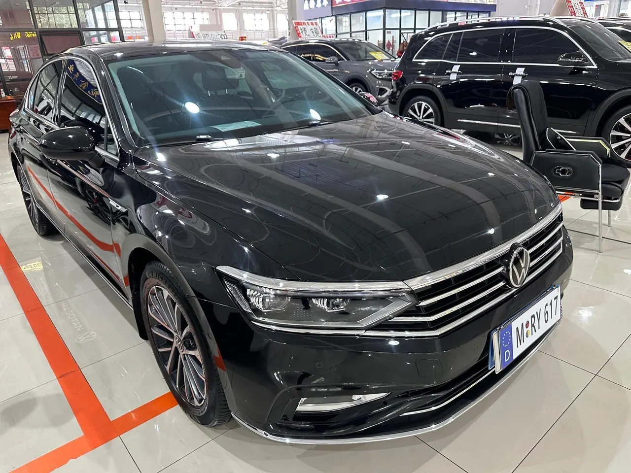 Volkswagen 2020 Magotan 2.0TSI 380TSI Luxury Automatic 3