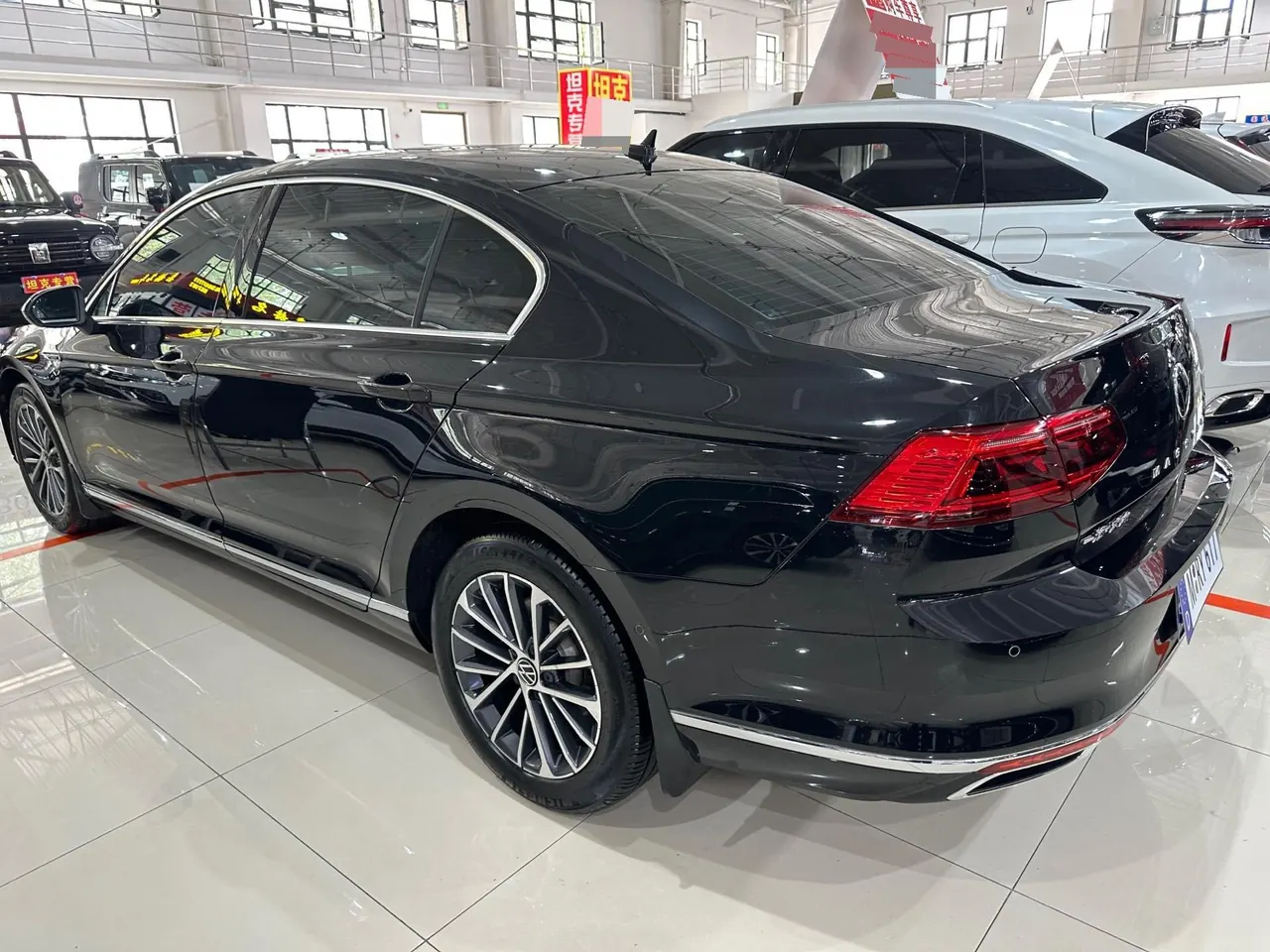 Volkswagen 2020 Magotan 2.0TSI 380TSI Luxury Automatic 7
