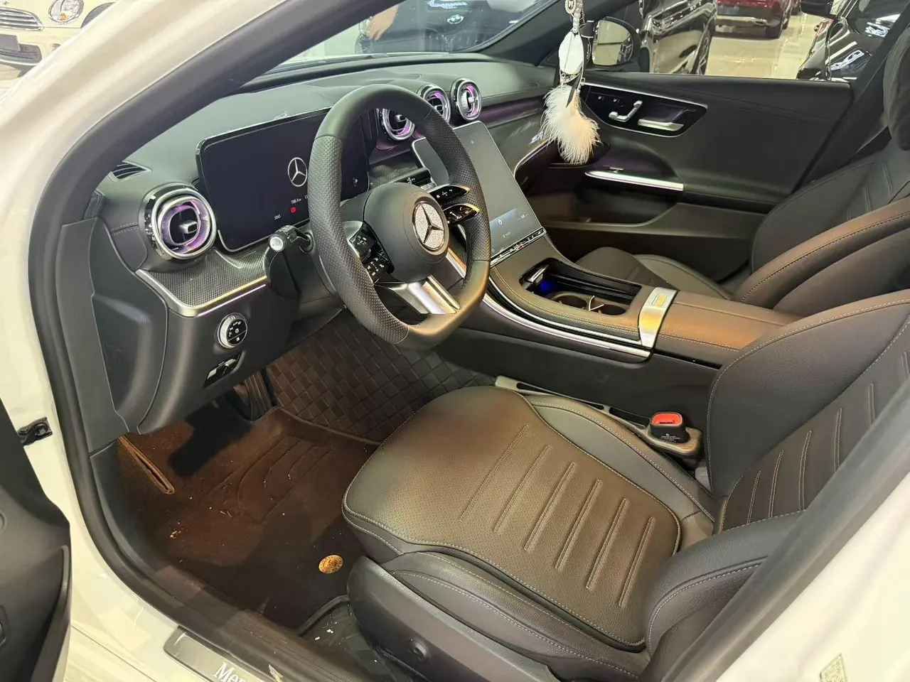 Mercedes Benz Class C 2025 C 260 L 48V 1.5T Sports Edition Automatic Gear 4