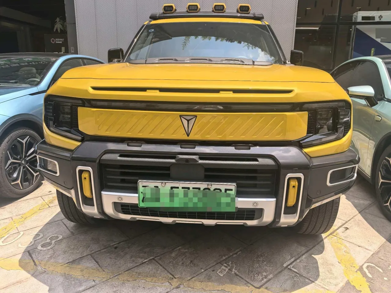 ChangAn Deepal 2025 G318 Worry-Free Crossing Edition Four-wheel Drive Secret Edition Automatic Gear 2