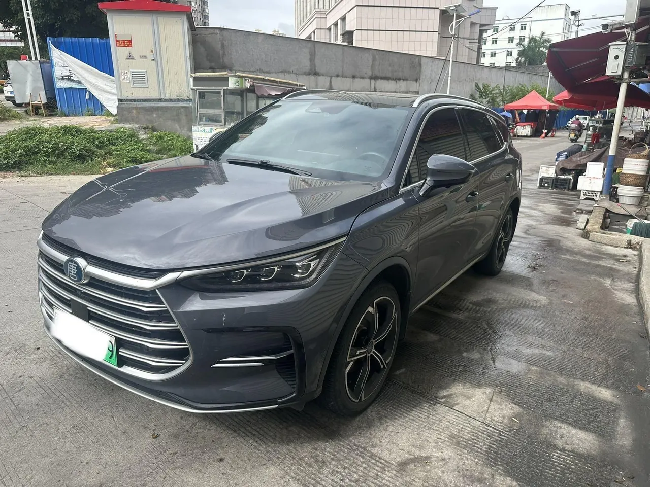 Open image lightbox: BYD Tang New Energy 2021 Tang DM-i 1.5T Stepless 112KM Honorable Automatic Gear