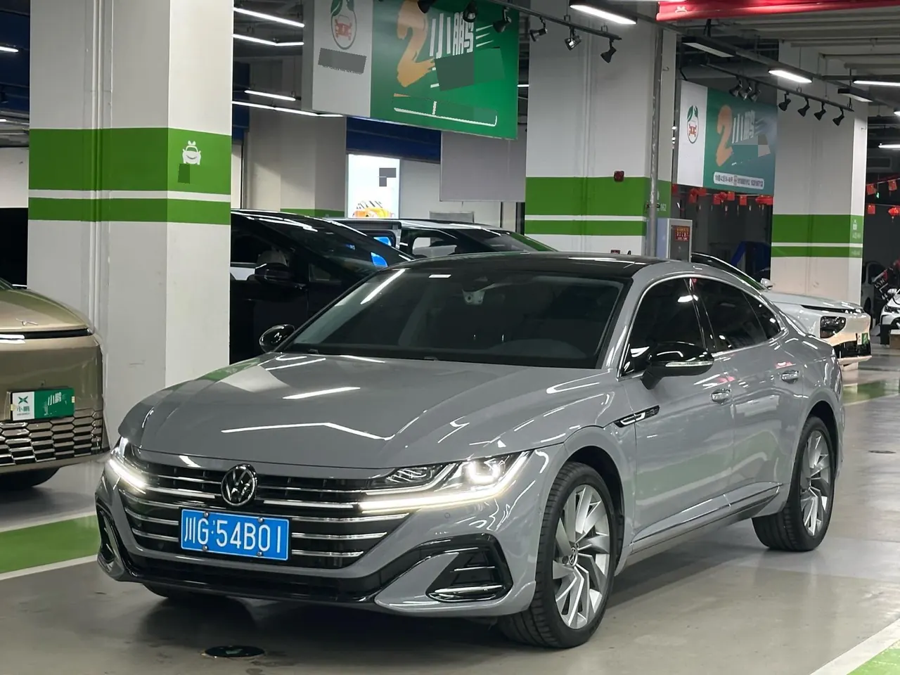 Open image lightbox: Volkswagen 2023 CC 2.0TSI 380TSI Shining Edition Automatic Gear