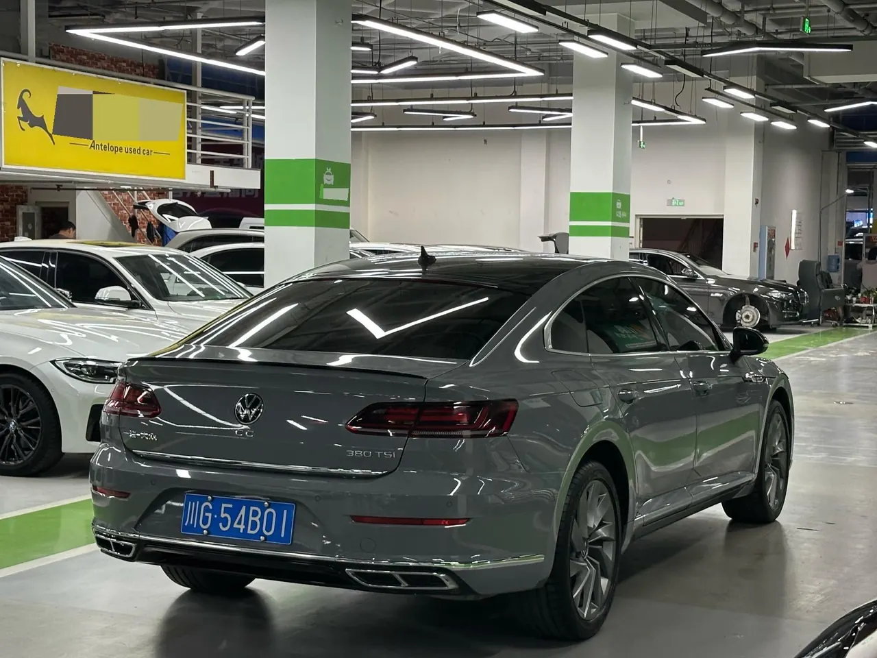 Volkswagen 2023 CC 2.0TSI 380TSI Shining Edition Automatic Gear 6