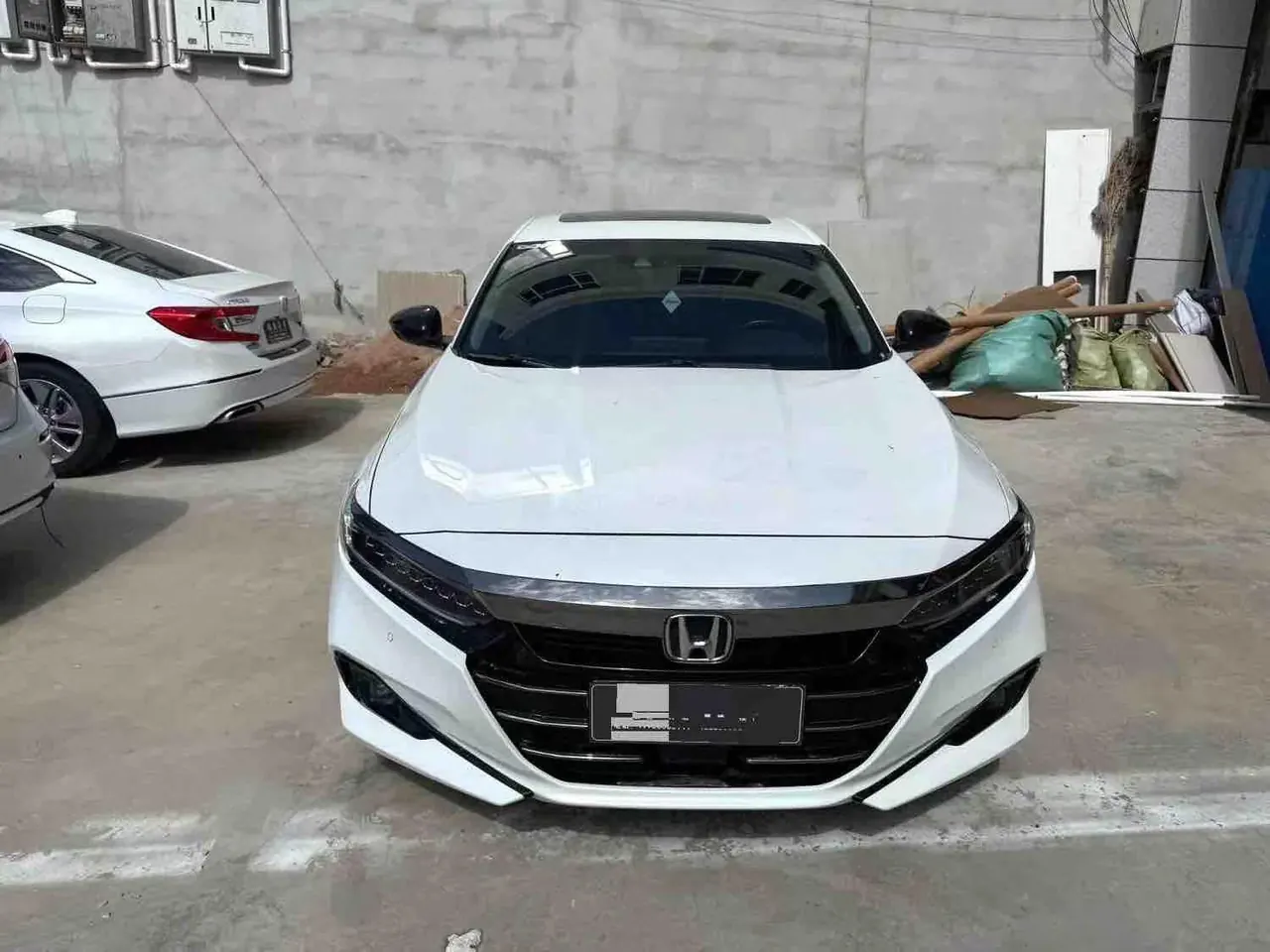 Honda 2022 10th Generation Accord 1.5T Stepless 260TURBO Magic Night Premium Edition Automatic Gear 2
