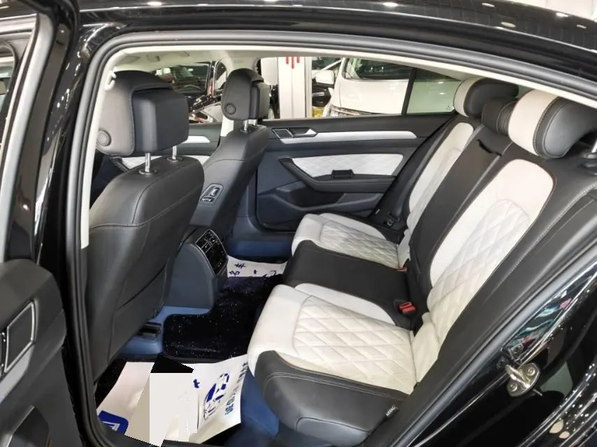 Volkswagen 2024 Magotan 2.0TSI 330TSI 2 million luxury automatic gear 9