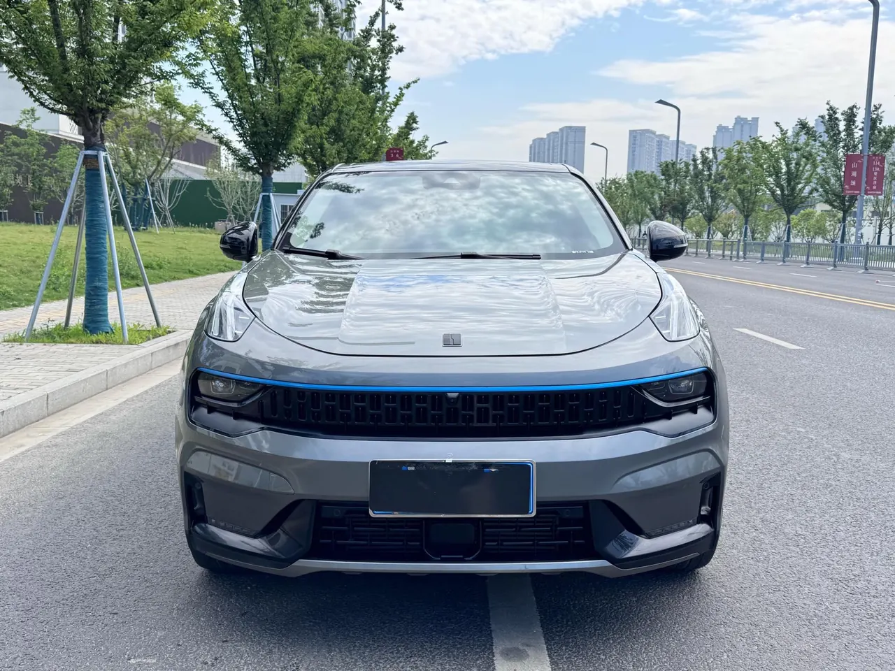 LYNK&amp;CO 2020 LYNK&amp;CO 05 2.0TD Two-Drive Yao Plus Automatic Gear 2