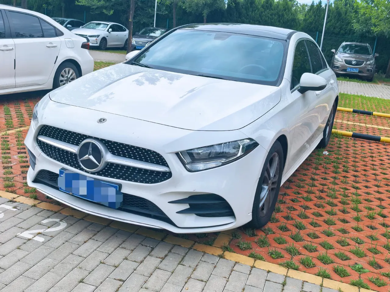 Mercedes Benz Class A 2022 A 180 L 1.3T Sports Automatic - View 1