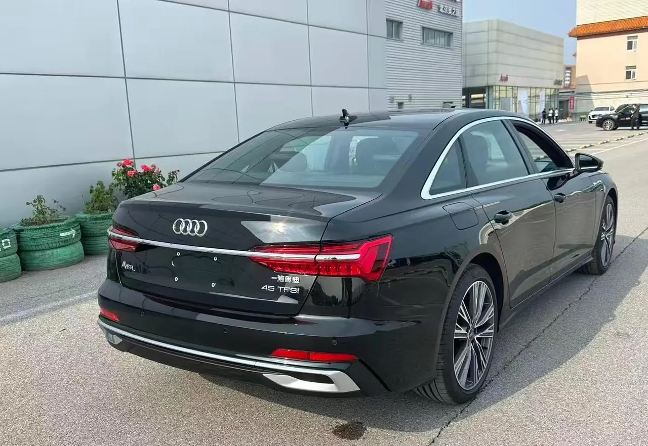 Audi 2026 A6L 2.0TFSI 45TFSI Prestige Dynamic Edition Automatic 5