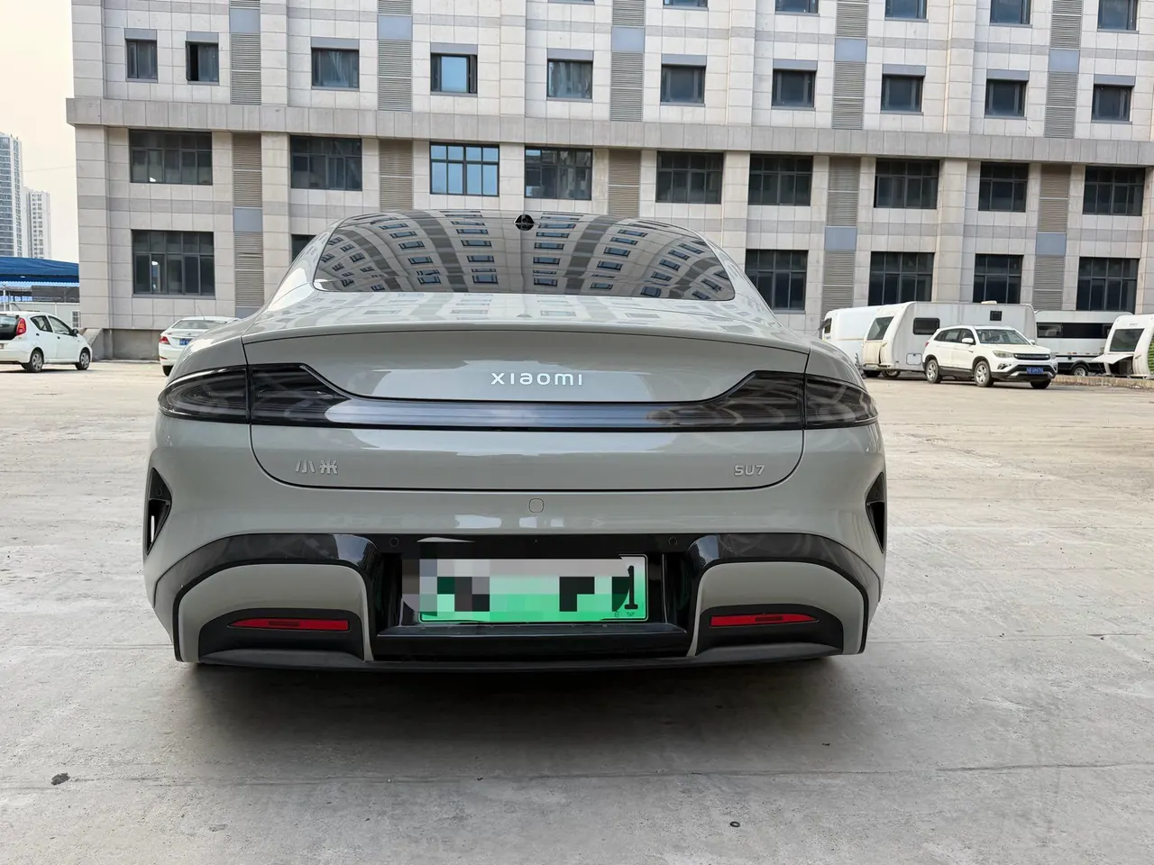 MI 2026 SU7 Standard Edition Automatic Gear 5