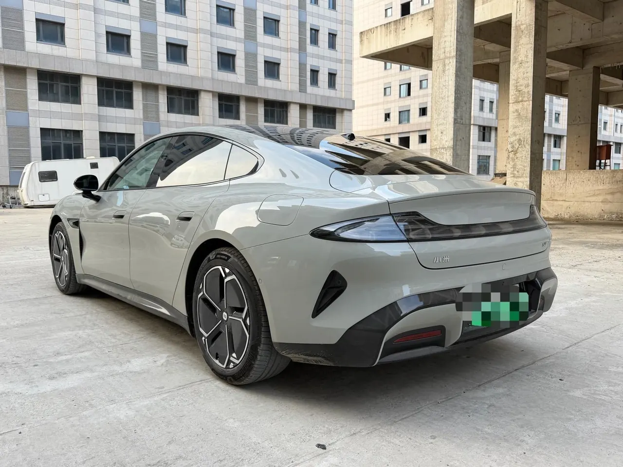 MI 2026 SU7 Standard Edition Automatic Gear 6