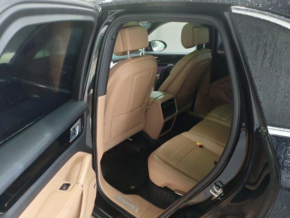 Porsche Cayenne New Energy (Imported) 2021 Cayenne Oil and Electric Hybrid 2.0T Automatic Gear 5