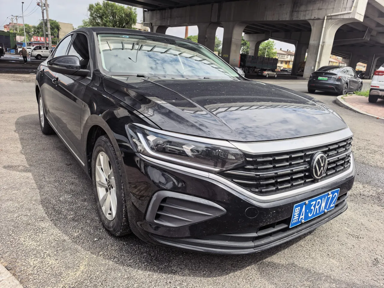 Volkswagen 2023 Passat 1.4TSI 280TSI Business Edition Automatic 3