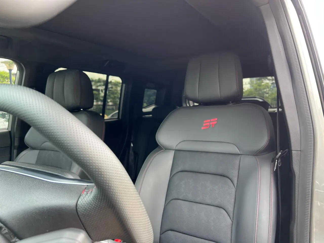 Jetour 2024 ShanHai T2 C- DM 1.5T 208KM Shan Ye Edition Automatic Gear 9