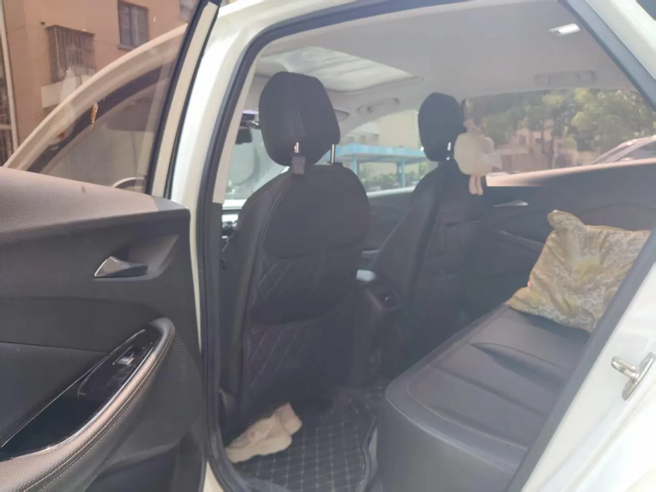 Buick 2023 Weilang Pro 1.5T Stepless Music Edition Automatic Gear 3