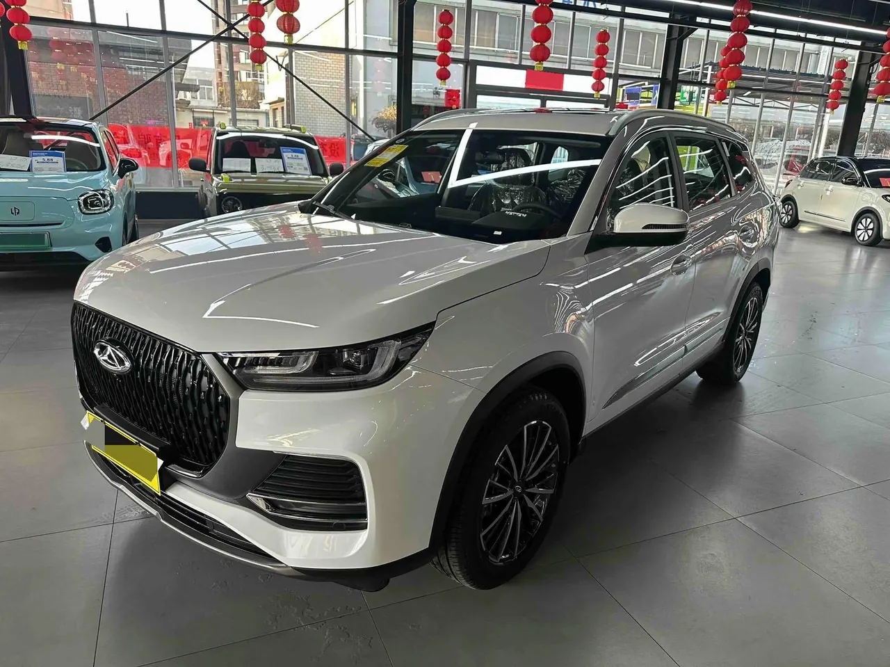 Открыть галерею: Chery 2025 Ruihu 8 1.5TCI 230TCI Excellence Deluxe Edition 5-seat Automatic Gear