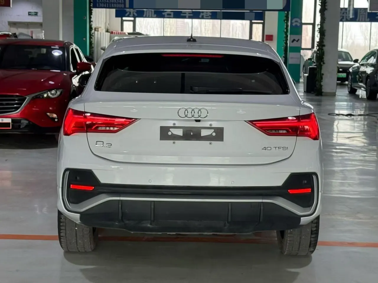 Audi 2021 Q3 Sportback 2.0TFSI 40TFSI into the life version of automatic gear 4