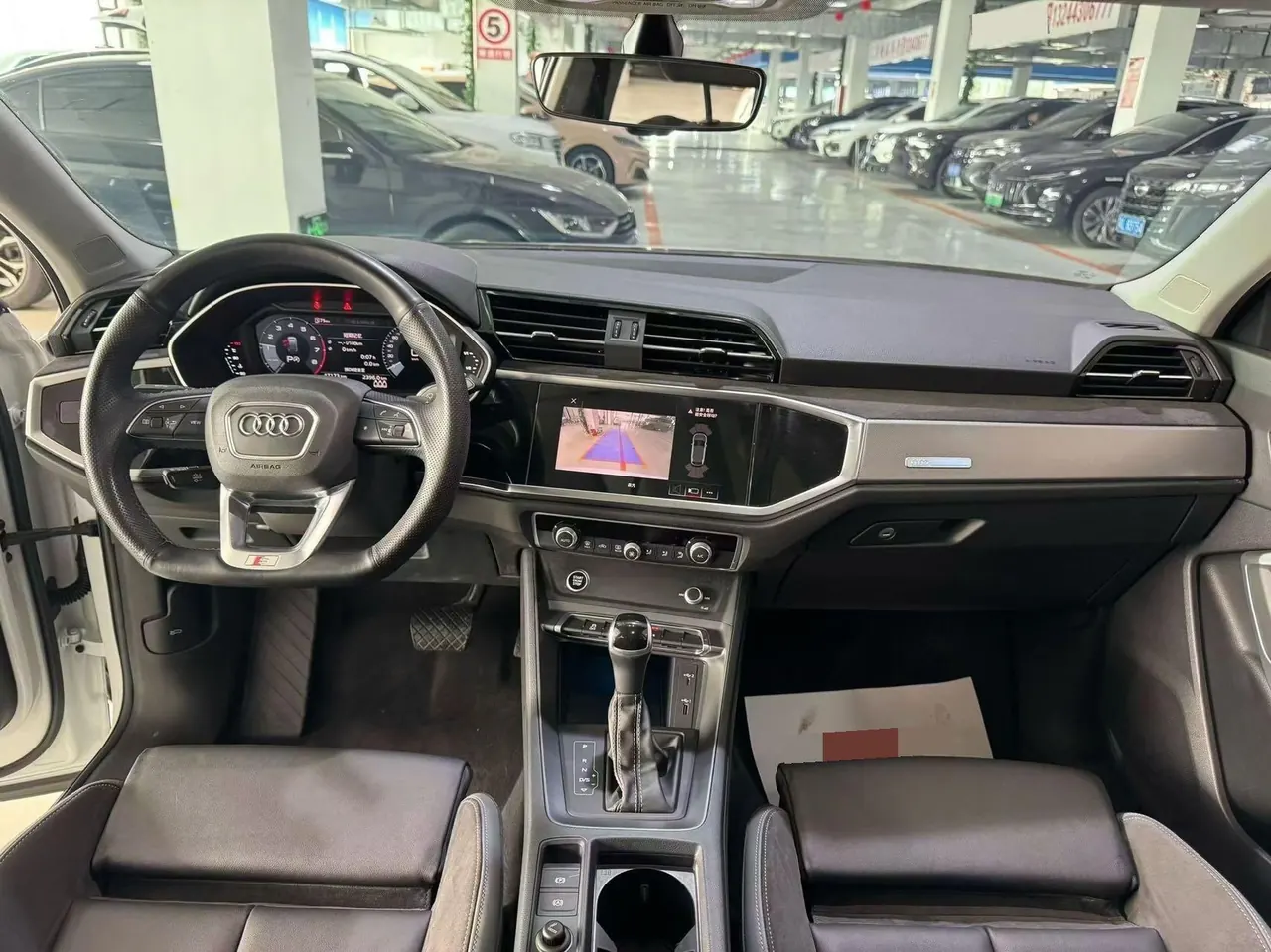 Audi 2021 Q3 Sportback 2.0TFSI 40TFSI into the life version of automatic gear 9