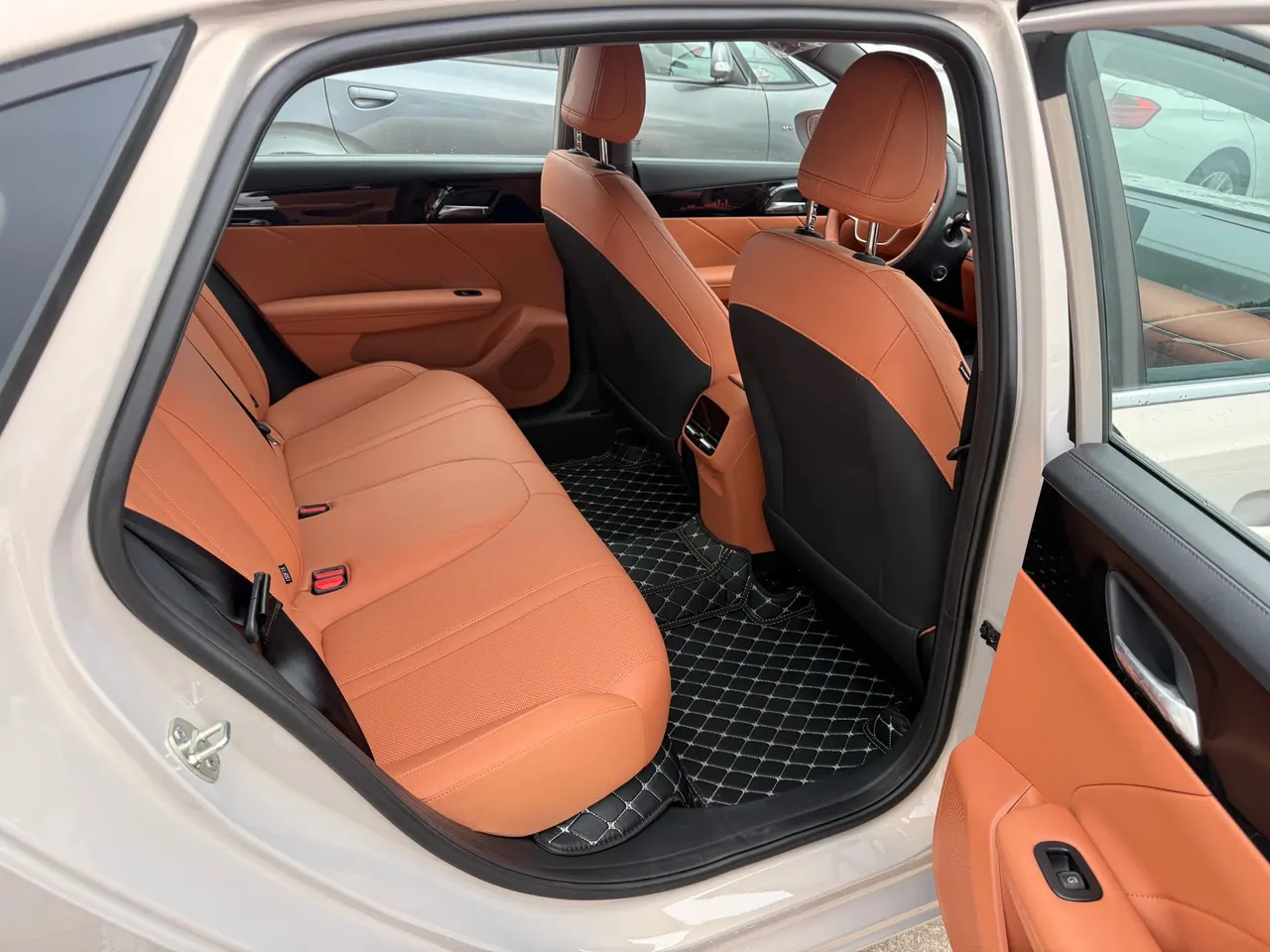 Roewe 2026 i6 1.5 Stepless Edition Automatic Gear 7
