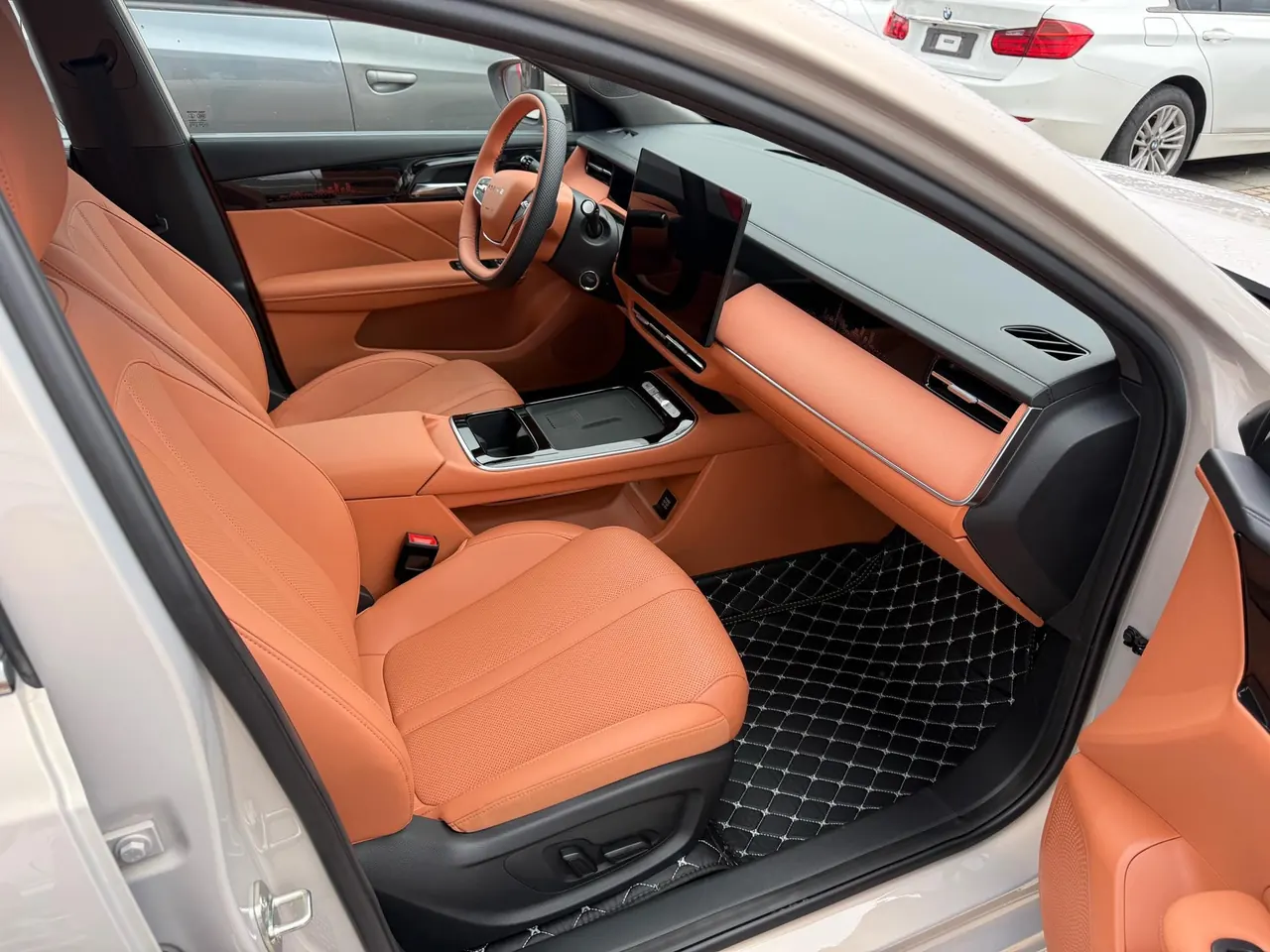Roewe 2026 i6 1.5 Stepless Edition Automatic Gear 8