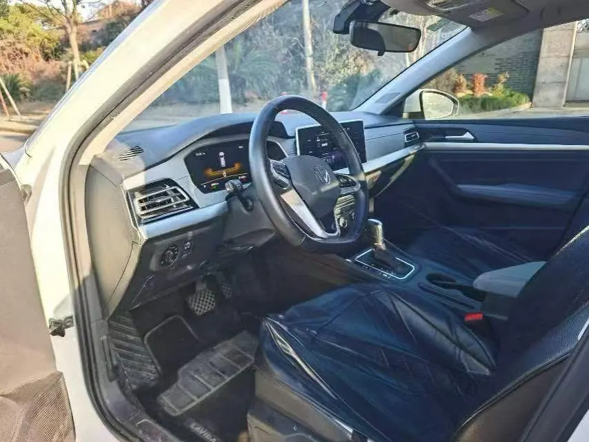 Volkswagen 2023 Lavida 1.4TSI 280TSI Star Full Escape Edition Automatic Gear 4