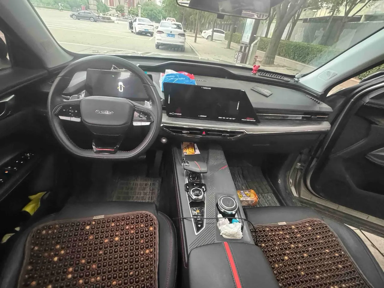 Oshan 2022 Z6 1.5T Blue Whale Smart Collar Automatic Gear 8