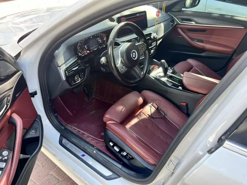 BMW 5 Series 2023 530Li 2.0T Exclusive M Sports Suit Automatic Gear 7