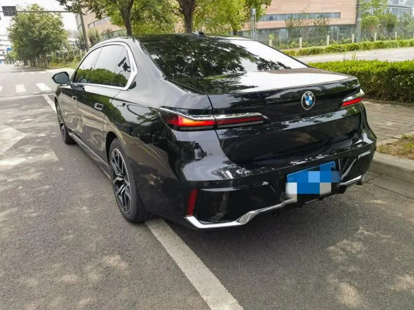 BMW 7 Series (Imported) 2023 735Li 48V 3.0T M Sports Suit Automatic Gear 5