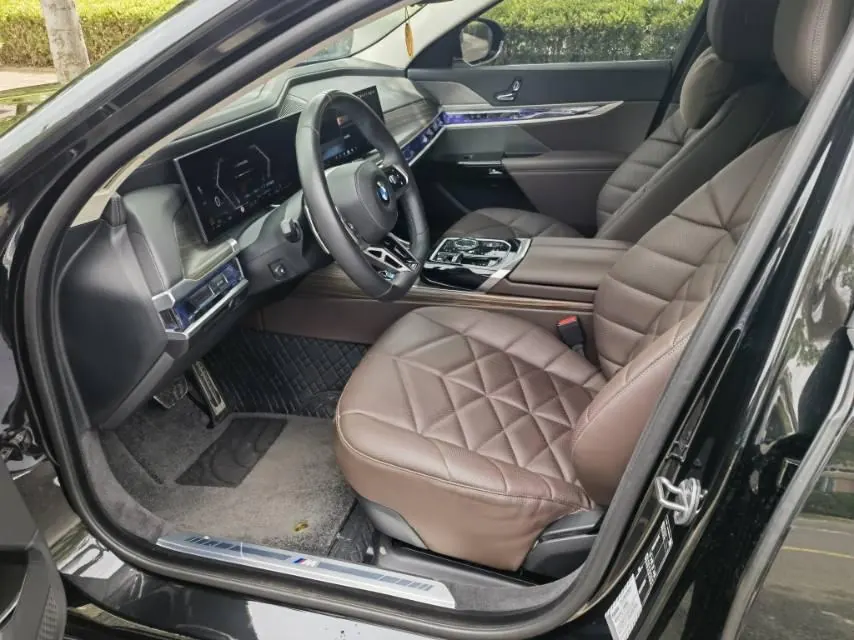 BMW 7 Series (Imported) 2023 735Li 48V 3.0T M Sports Suit Automatic Gear 8