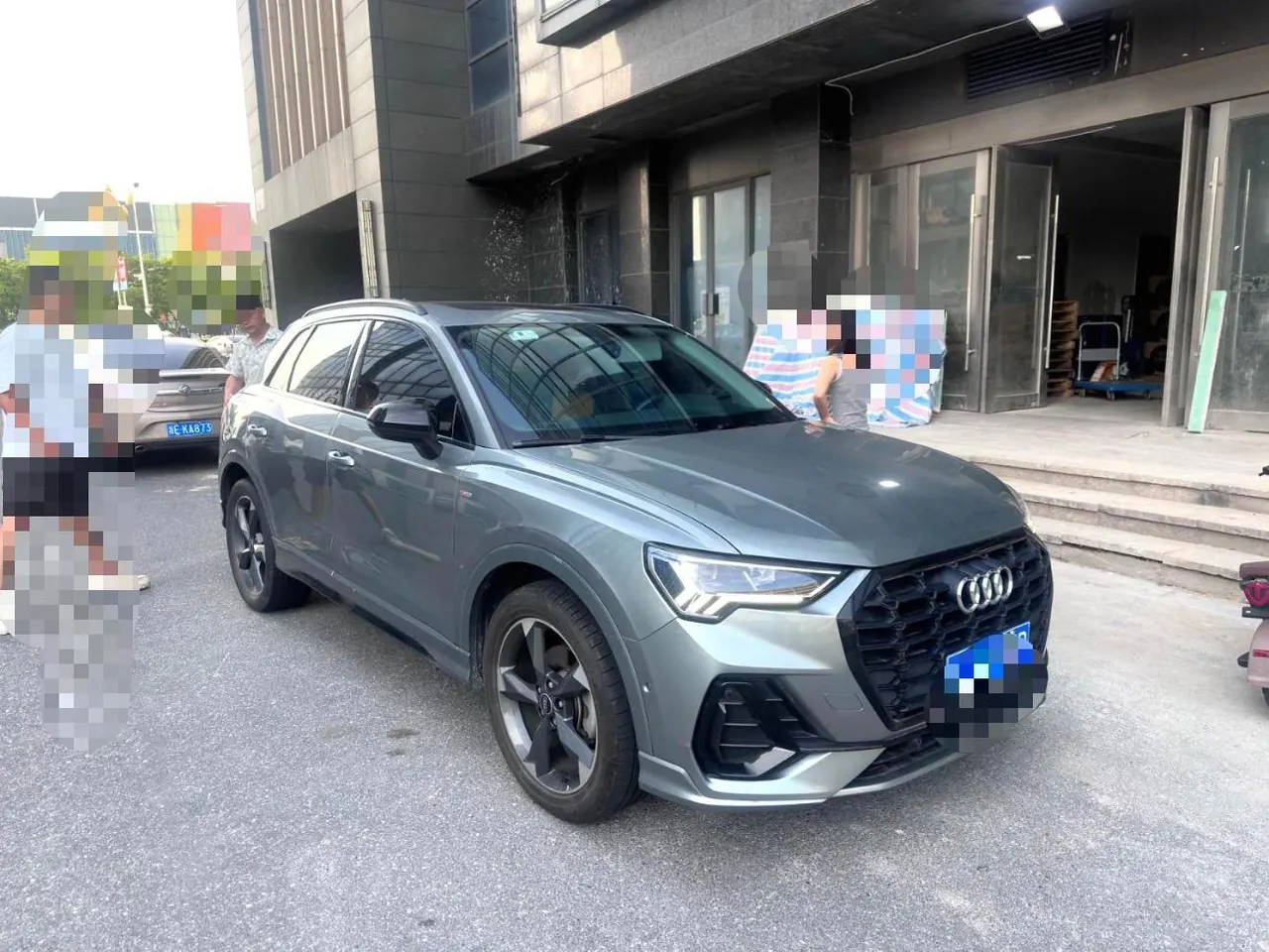 Audi 2022 Q3 1.4TFSI 35TFSI Fashion Dynamic Automatic 3