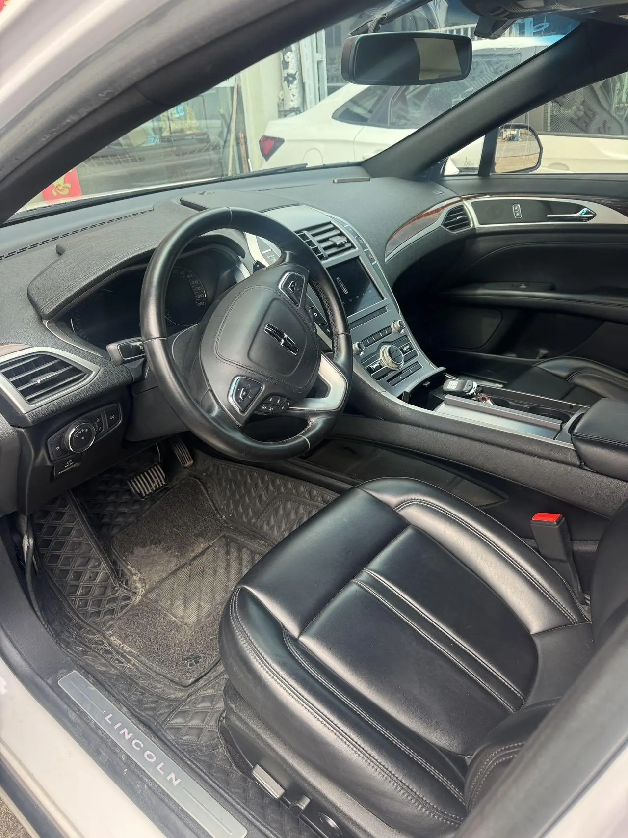 Lincoln MKZ (Imported) 2020 MKZ 2.0T Exclusive Edition Automatic Gear 4