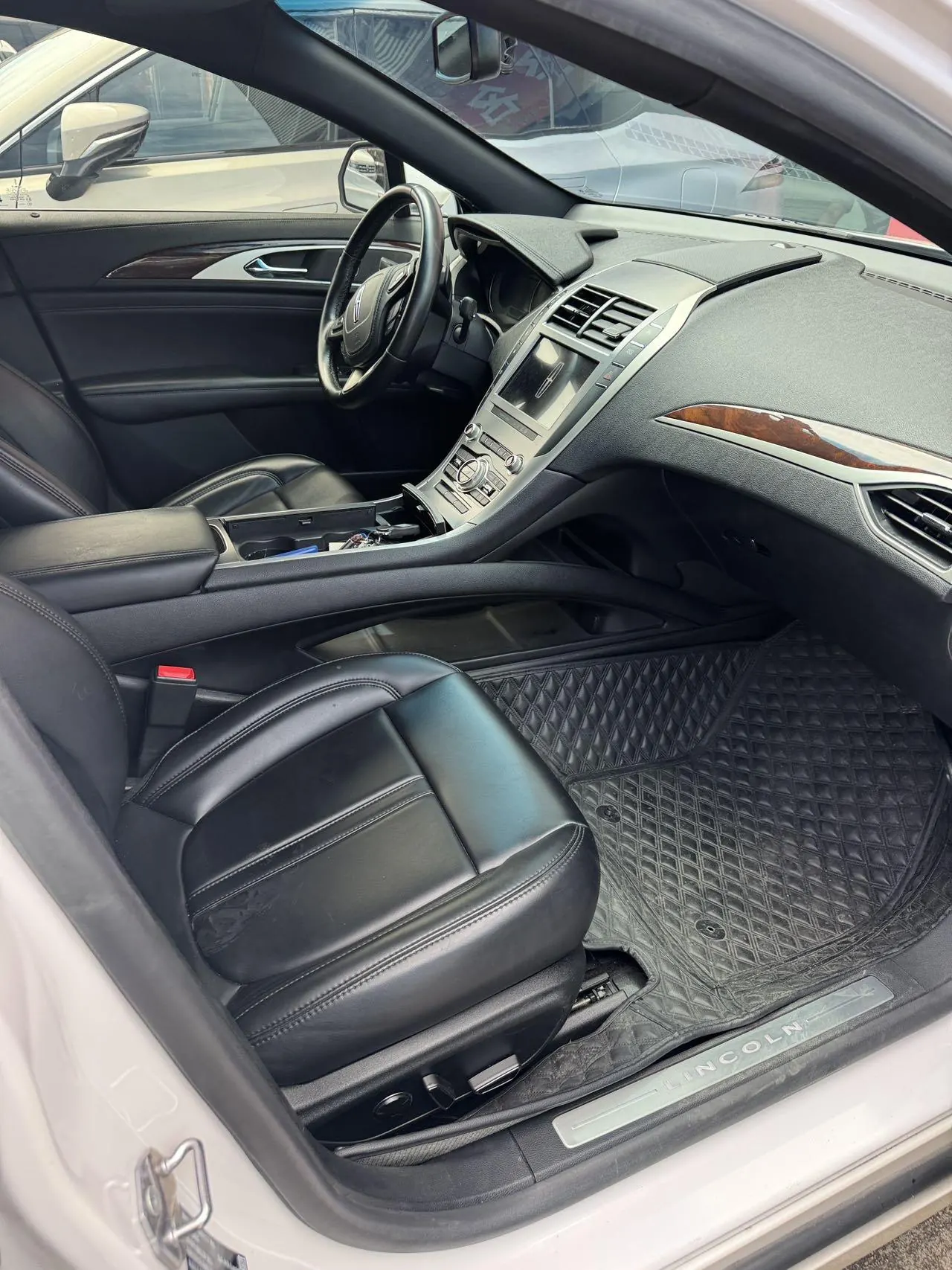 Lincoln MKZ (Imported) 2020 MKZ 2.0T Exclusive Edition Automatic Gear 7