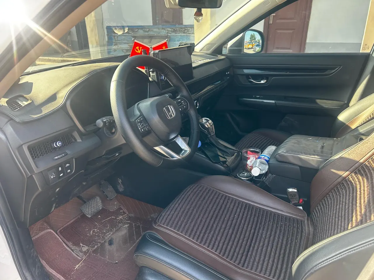 Honda 2023 CR-V 1.5T Stepless 240TURBO Two-Drive Turbo Edition 5-seat Automatic Gear 4