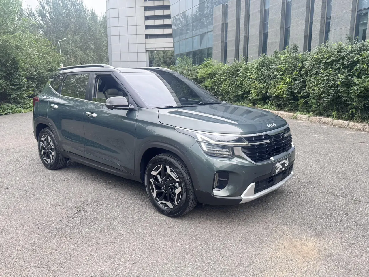Kia 2023 Setus 1.5 Stepless Premium Edition Automatic Transmission 3