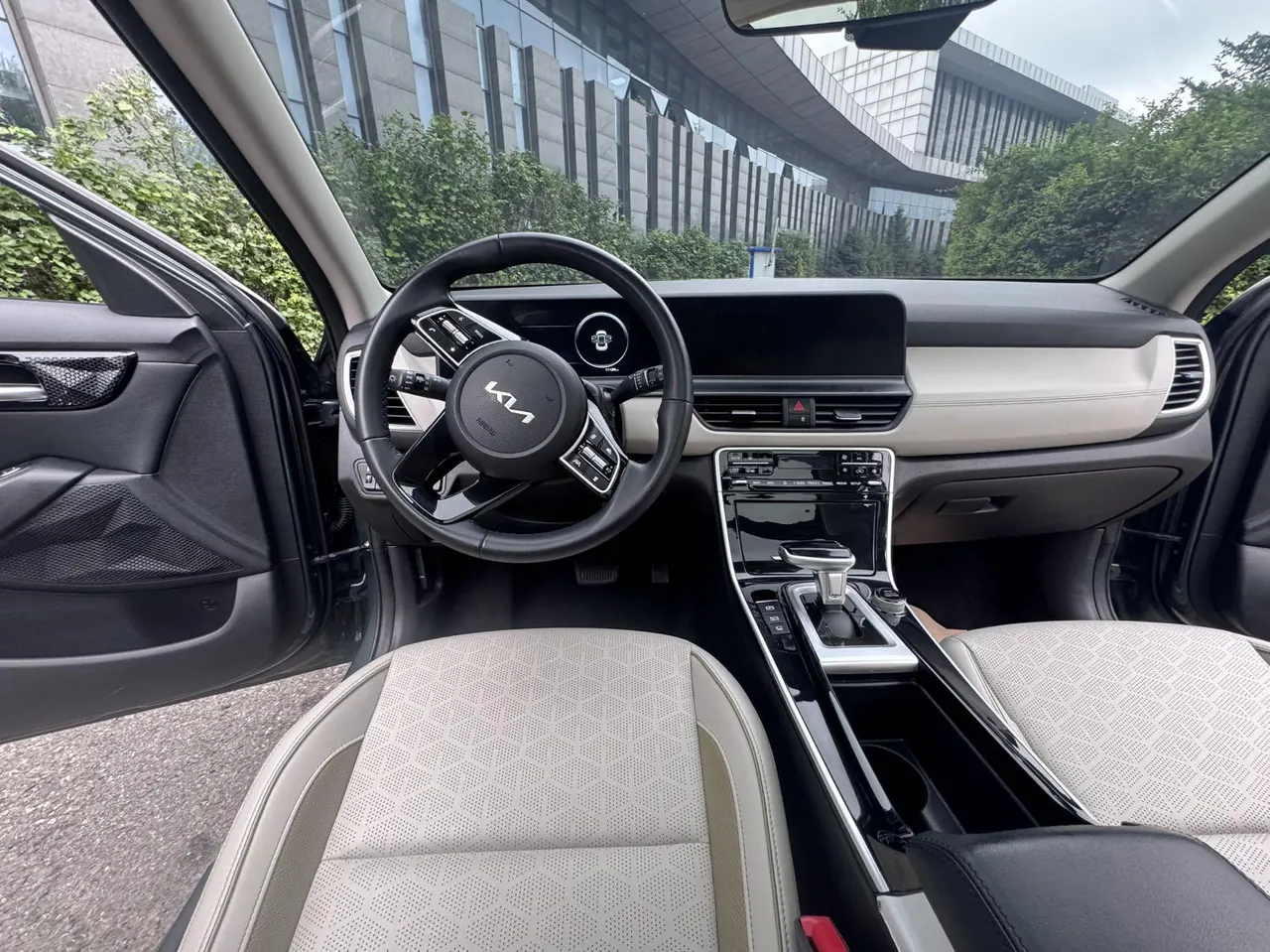 Kia 2023 Setus 1.5 Stepless Premium Edition Automatic Transmission 7