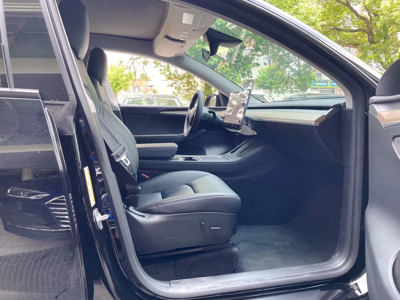 Tesla 2022 Model Y rear-wheel drive version automatic transmission 8