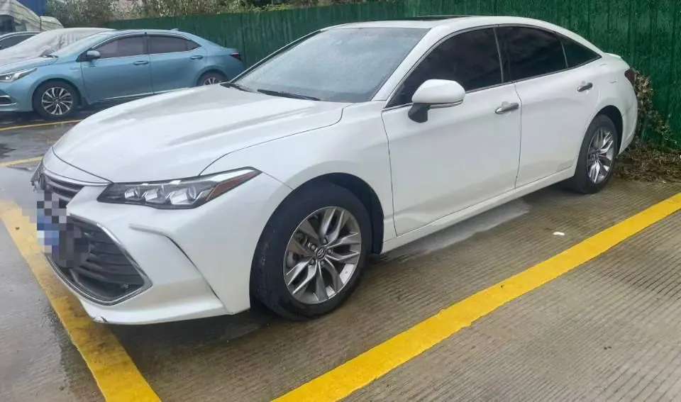 Toyota 2021 Asian Dragon 2.5 Deluxe Edition Automatic 5