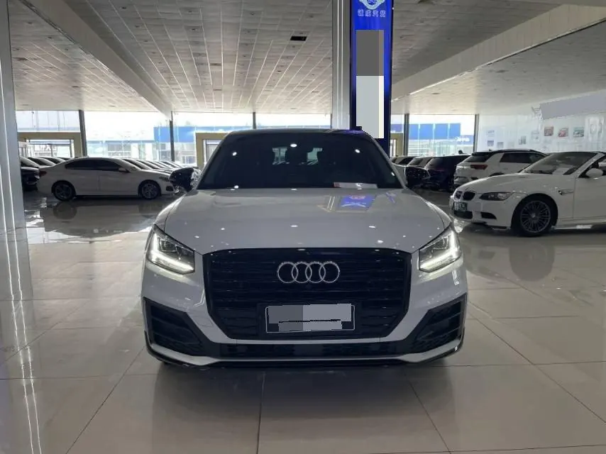 Audi 2021 Q2L 1.4TFSI 35TFSI Aggressive Dynamic Automatic 3