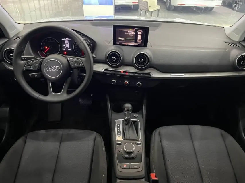 Audi 2021 Q2L 1.4TFSI 35TFSI Aggressive Dynamic Automatic 8
