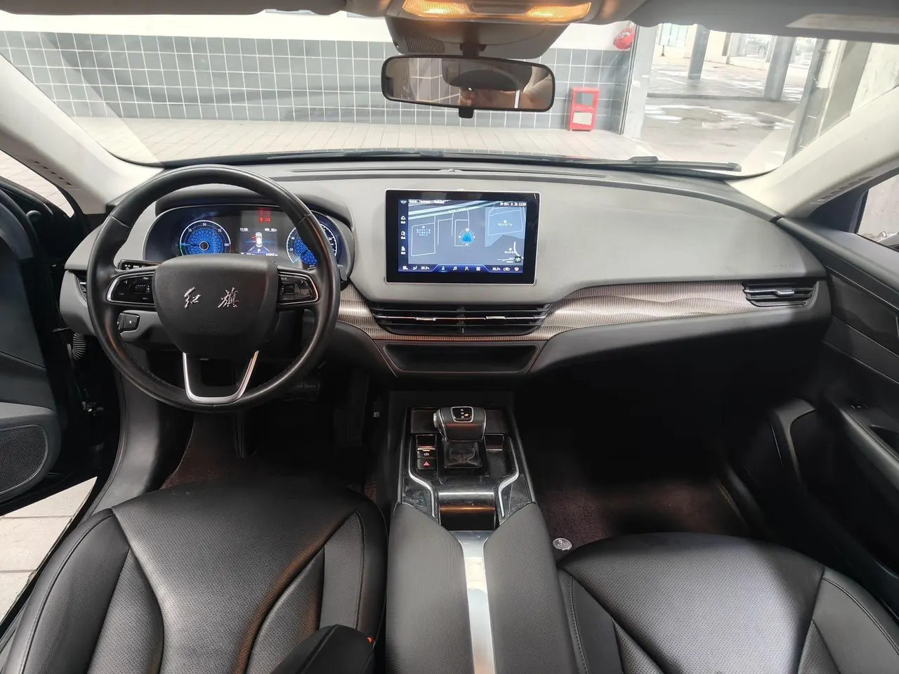 HongQi 2021 E-QM5 Charging Flag Edition Automatic Transmission 4